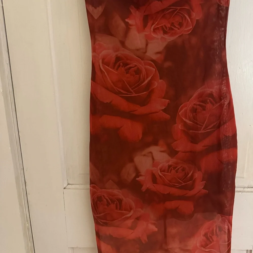 Meshki Aphrodite Red Strapless Midi Dress - Picture 2 of 3